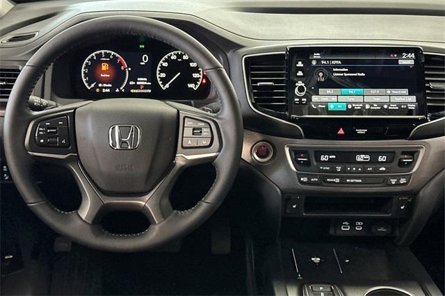 new 2025 Honda Ridgeline car, priced at $44,430