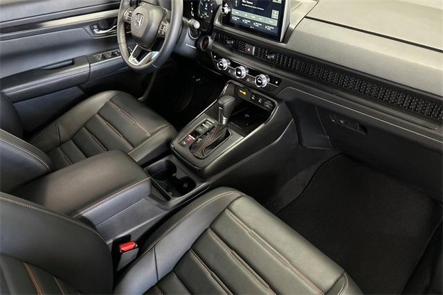 new 2026 Honda CR-V Hybrid car