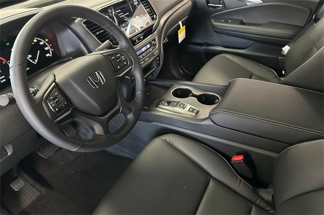 new 2025 Honda Ridgeline car, priced at $44,625