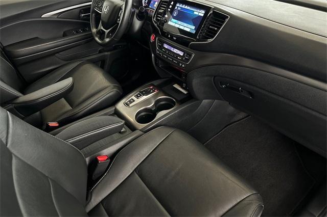 used 2022 Honda Pilot car, priced at $34,991