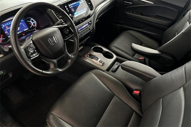 used 2022 Honda Pilot car, priced at $34,991