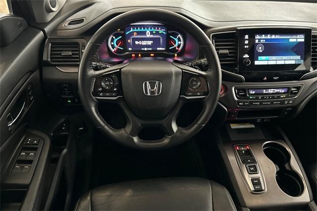 used 2022 Honda Pilot car, priced at $34,991