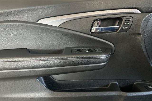 used 2022 Honda Ridgeline car, priced at $34,991