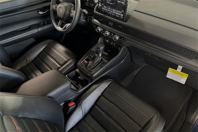 new 2025 Honda CR-V Hybrid car, priced at $39,045