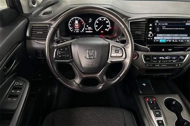 used 2025 Honda Ridgeline car, priced at $37,488
