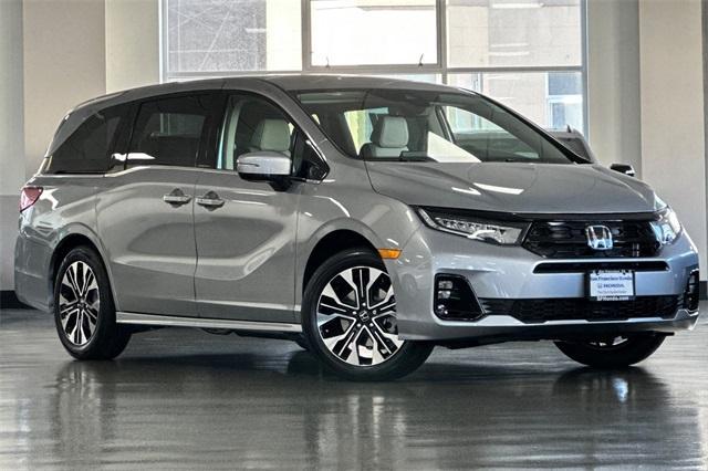 new 2025 Honda Odyssey car, priced at $52,630