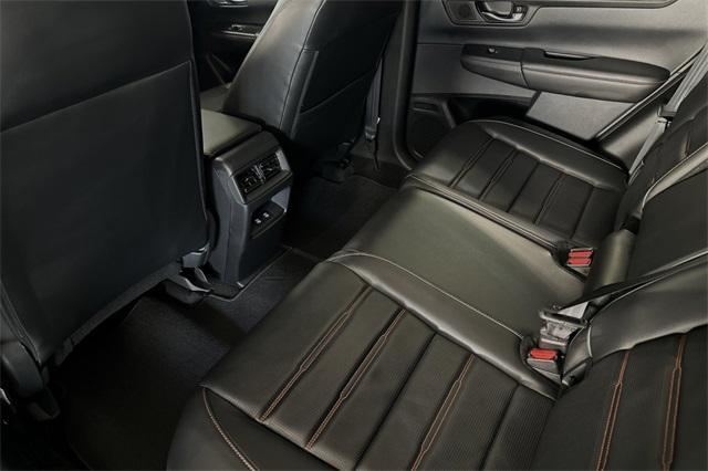 new 2025 Honda CR-V Hybrid car, priced at $40,545