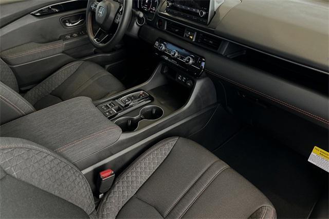 new 2025 Honda Pilot car