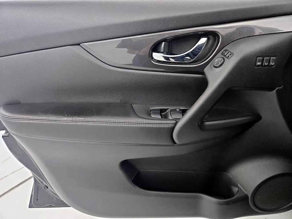 used 2019 Nissan Rogue car, priced at $15,998