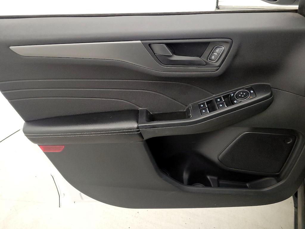 used 2023 Ford Escape car, priced at $20,998