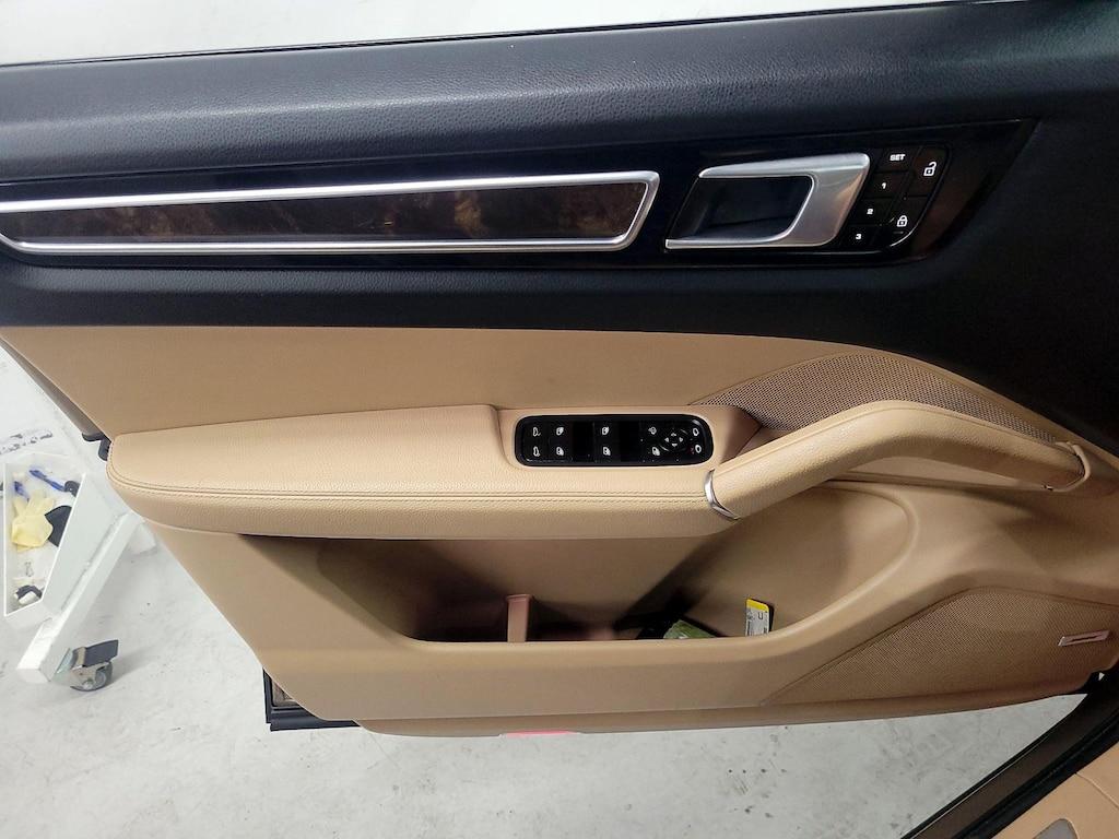 used 2019 Porsche Cayenne car, priced at $38,998
