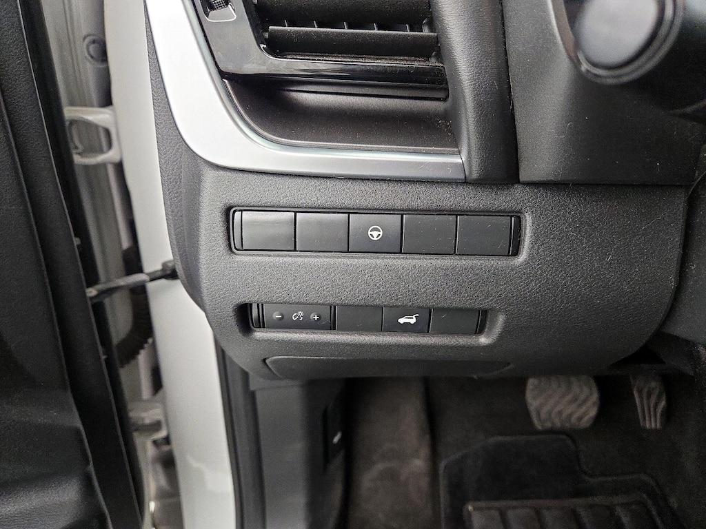 used 2022 Nissan Rogue car, priced at $19,998