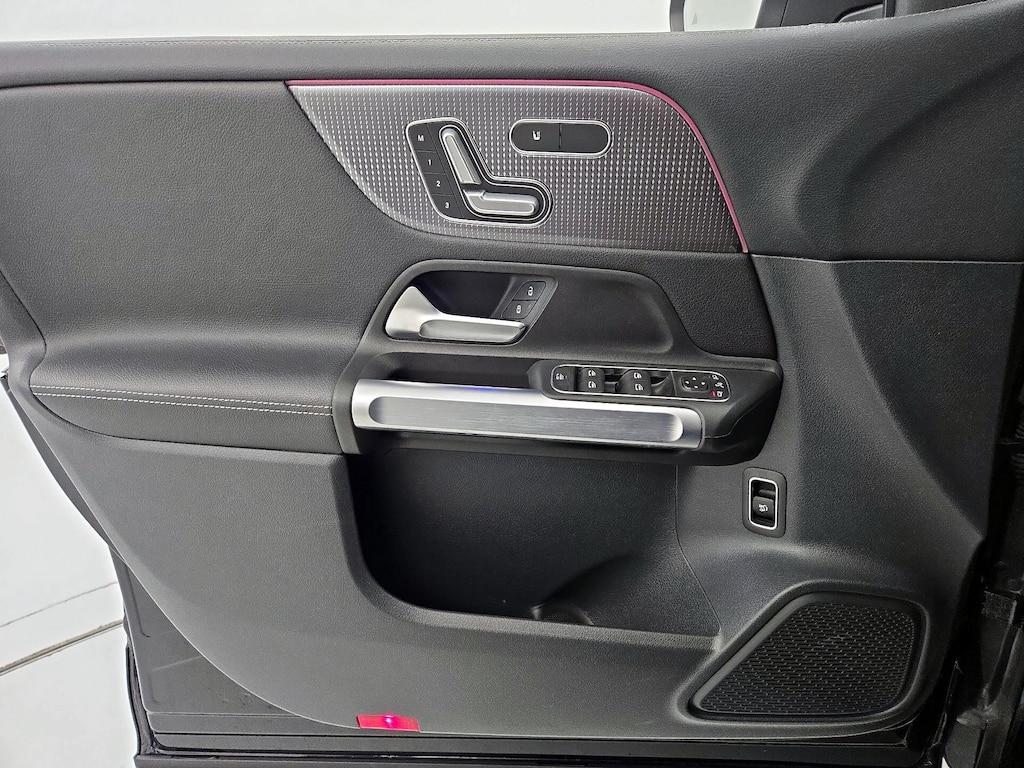 used 2022 Mercedes-Benz GLB 250 car, priced at $28,998