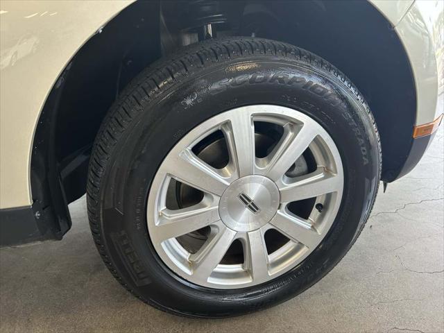 used 2010 Lincoln MKX car, priced at $8,988