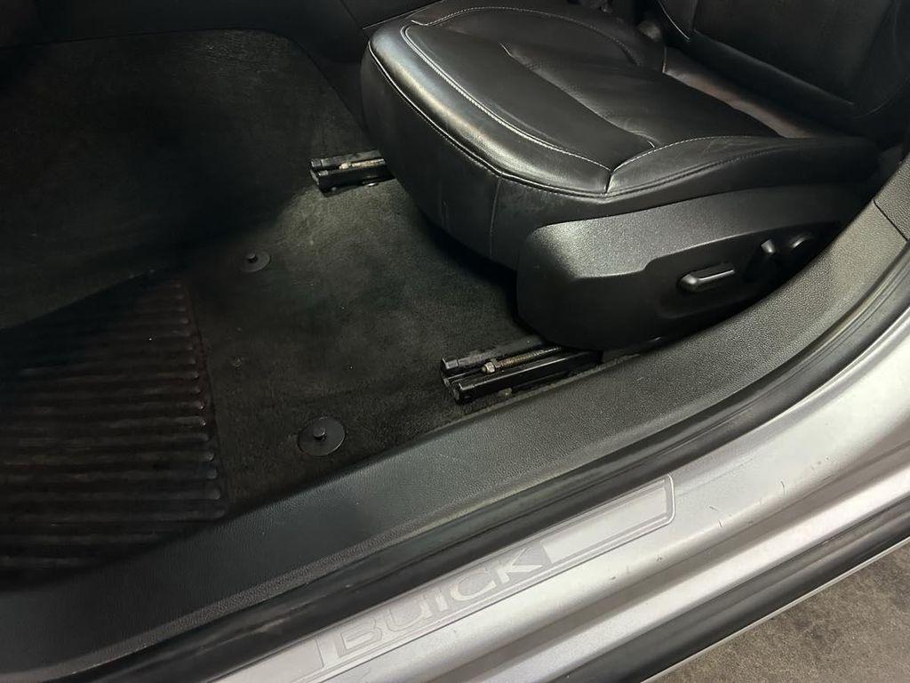 used 2011 Buick Regal car, priced at $5,488