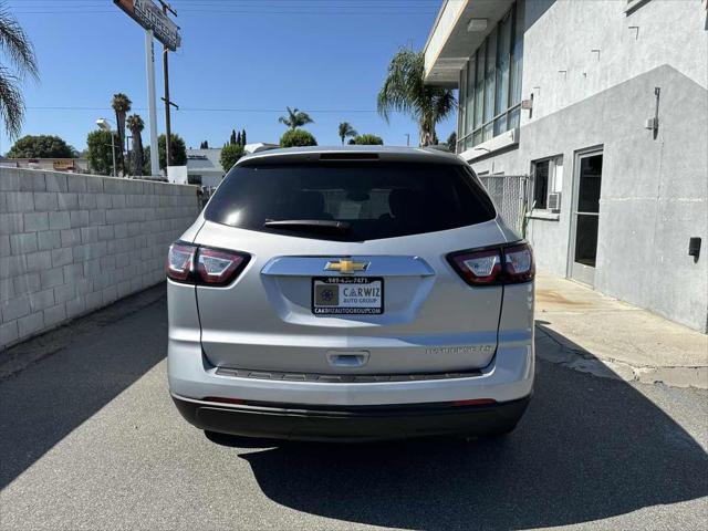 used 2015 Chevrolet Traverse car, priced at $7,788