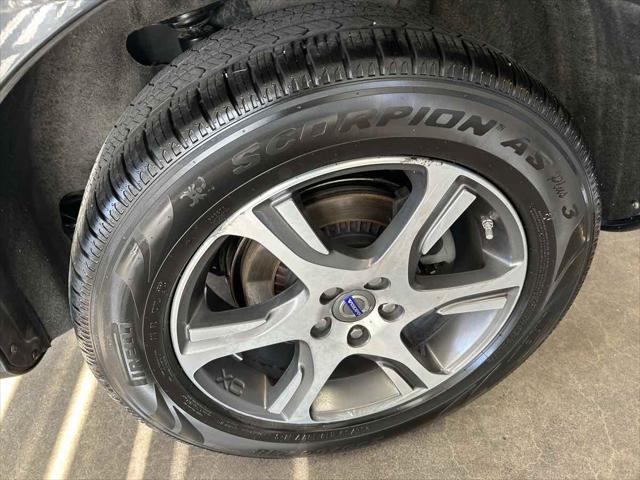 used 2015 Volvo XC60 car, priced at $11,288