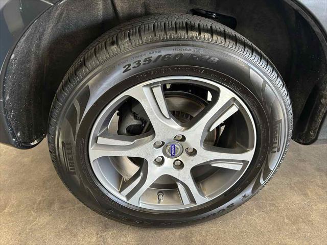 used 2015 Volvo XC60 car, priced at $11,288