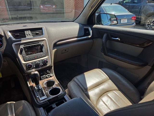 used 2015 GMC Acadia car, priced at $9,995