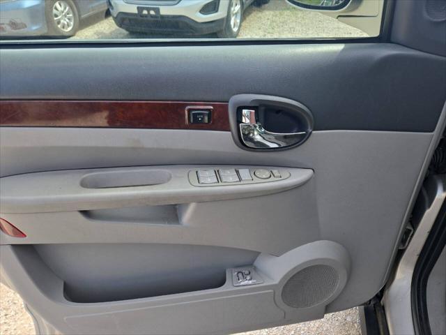 used 2006 Buick Rendezvous car, priced at $5,995