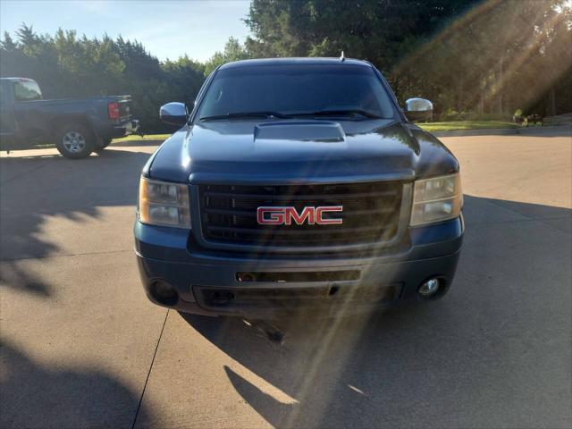 used 2011 GMC Sierra 1500 car, priced at $11,995