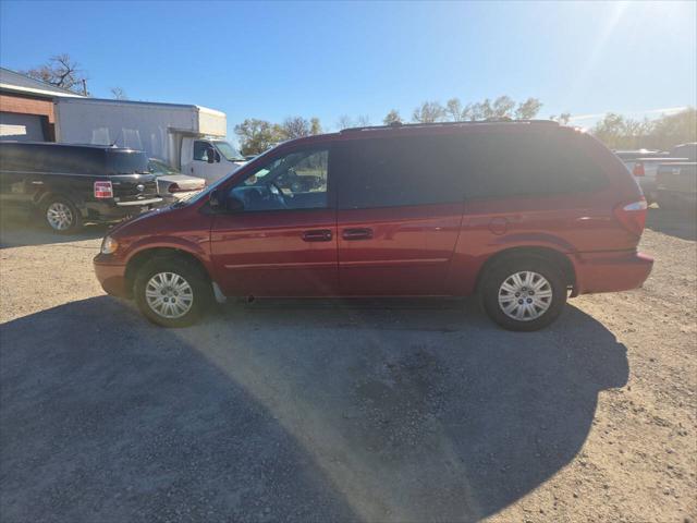 used 2007 Chrysler Town & Country car, priced at $5,495