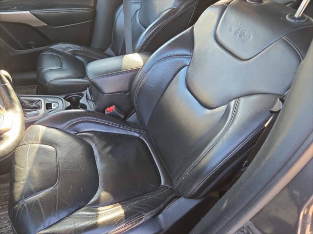used 2018 Jeep Cherokee car, priced at $9,995