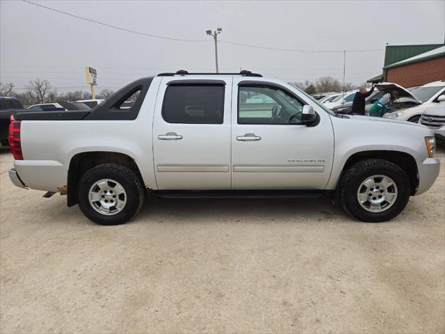 used 2011 Chevrolet Avalanche car, priced at $7,495