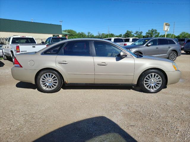 used 2005 Mercury Montego car, priced at $2,995