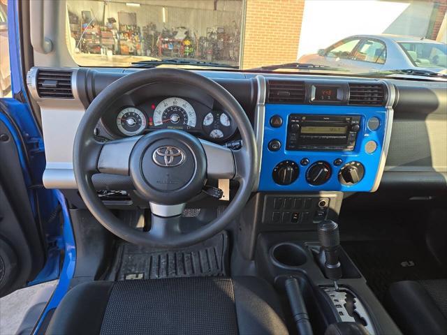 used 2008 Toyota FJ Cruiser car, priced at $9,995