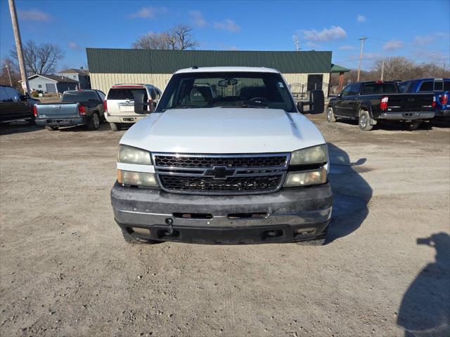 used 2005 Chevrolet Silverado 2500 car, priced at $9,995