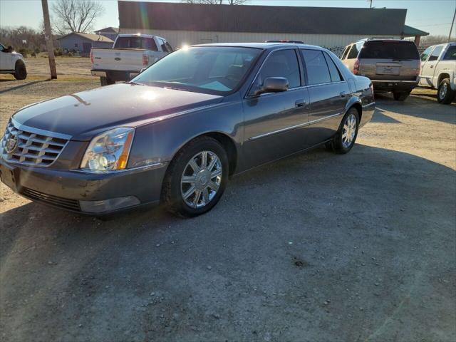 used 2006 Cadillac DTS car, priced at $3,495