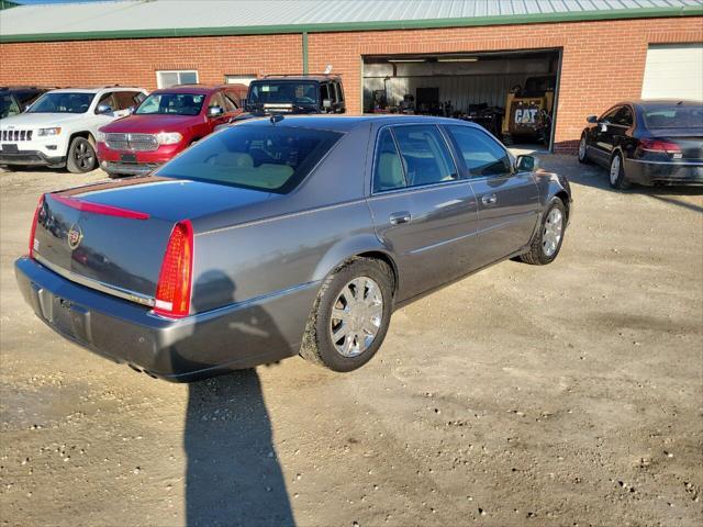 used 2006 Cadillac DTS car, priced at $3,495