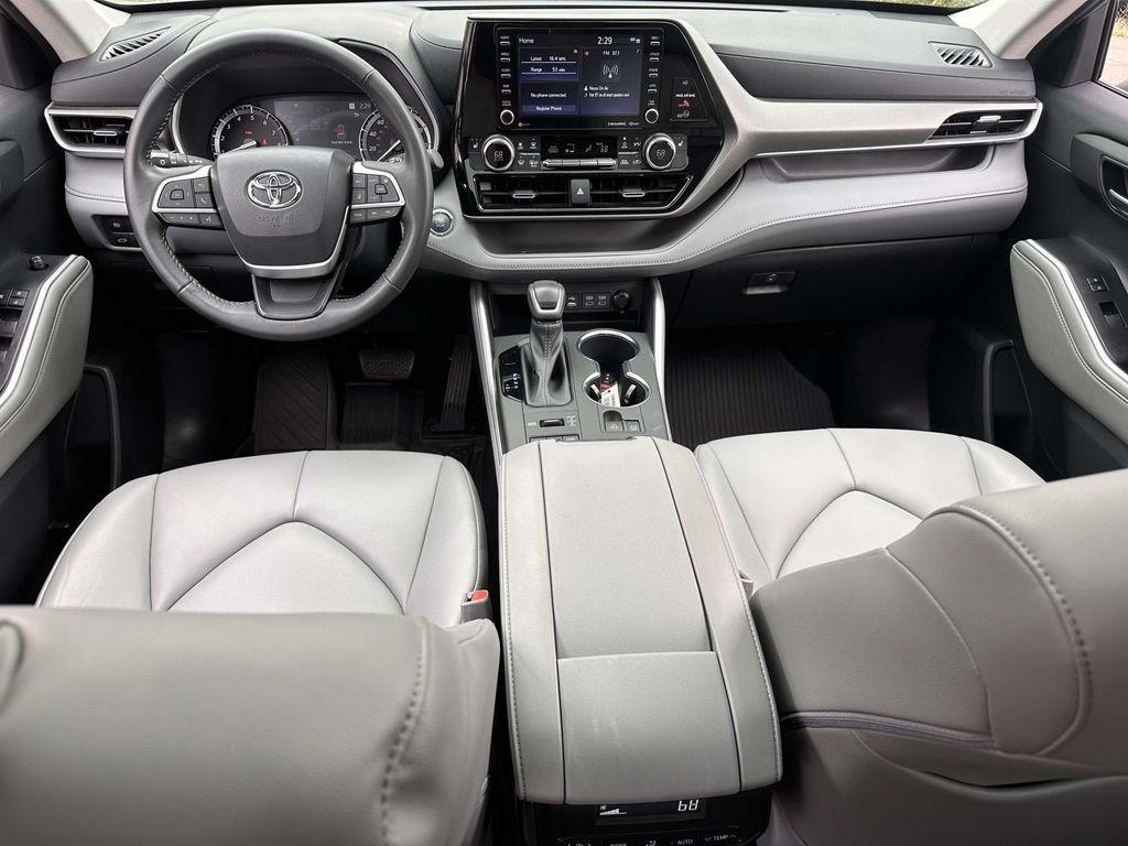 used 2022 Toyota Highlander car, priced at $39,998