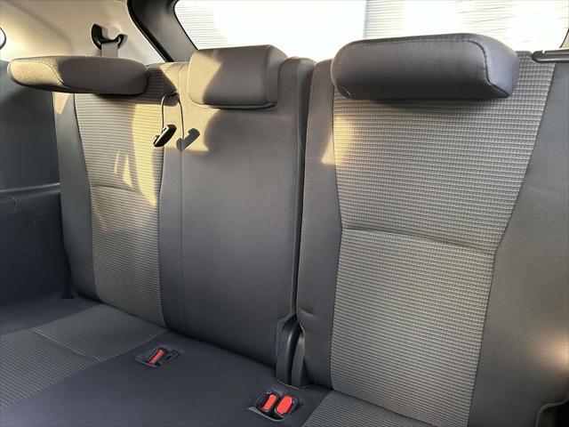 used 2023 Toyota Highlander car, priced at $39,999
