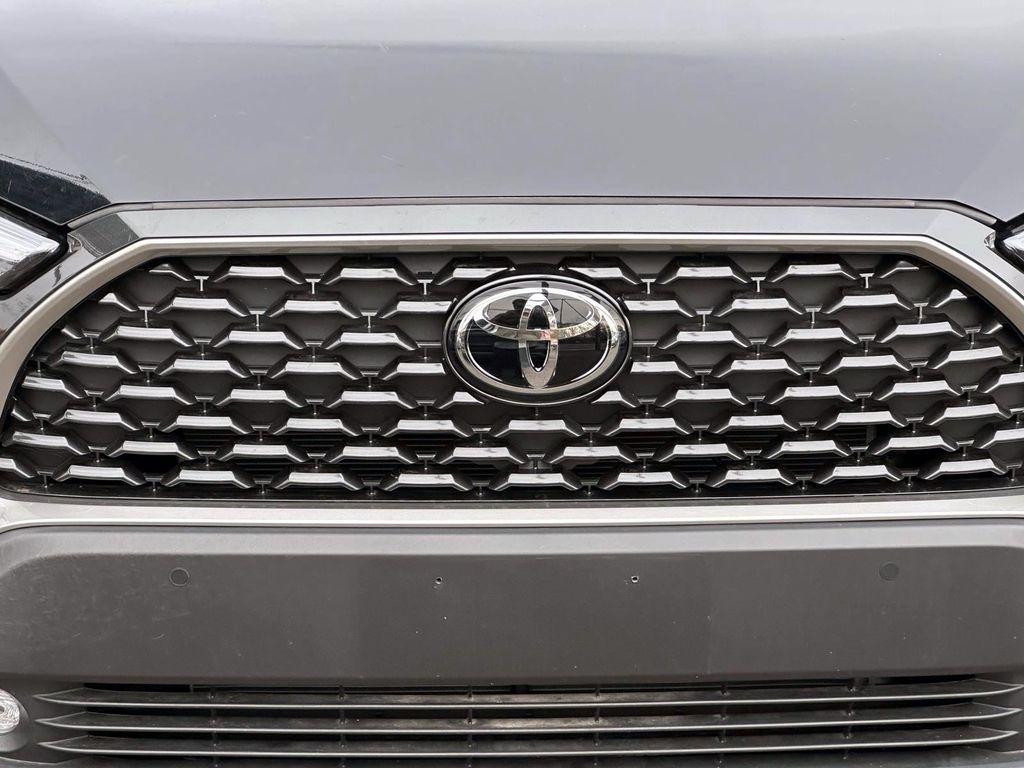 used 2023 Toyota Corolla Cross car, priced at $29,998