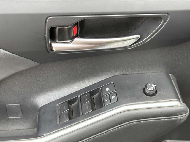 used 2022 Toyota Highlander car, priced at $39,488