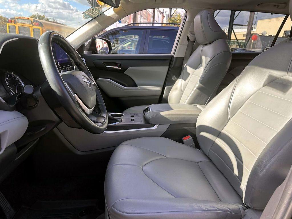 used 2023 Toyota Highlander car, priced at $33,800