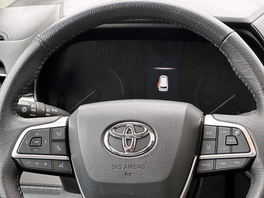 used 2022 Toyota Sienna car, priced at $44,998