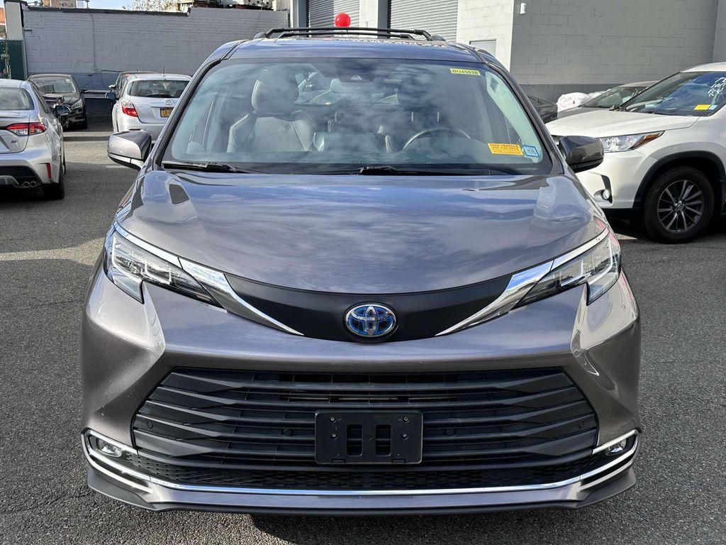 used 2021 Toyota Sienna car, priced at $32,888