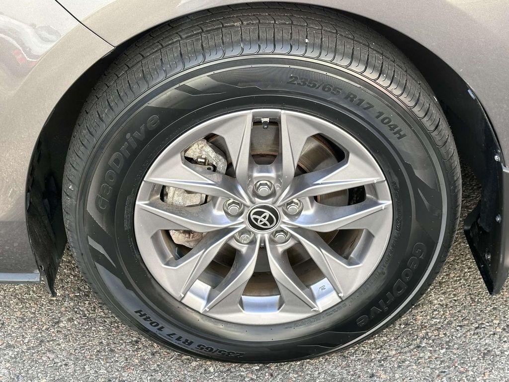 used 2021 Toyota Sienna car, priced at $32,888