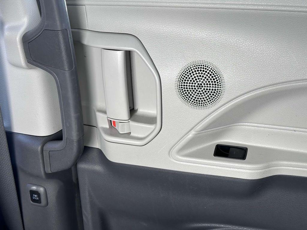 used 2021 Toyota Sienna car, priced at $32,888