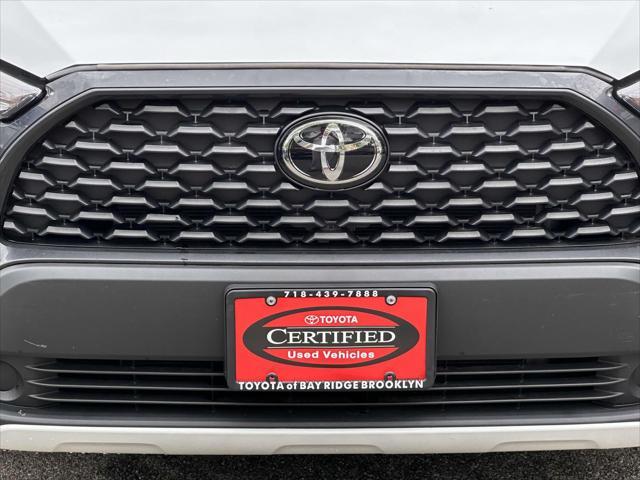 used 2022 Toyota Corolla Cross car, priced at $26,499