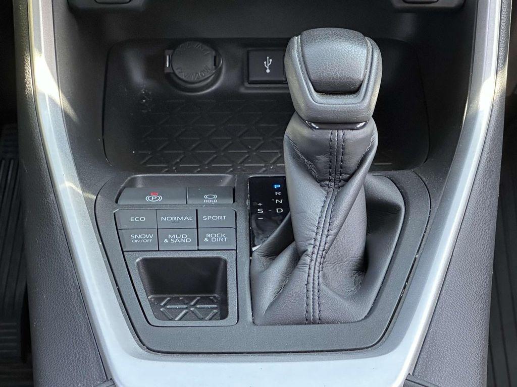 used 2022 Toyota RAV4 car, priced at $26,998