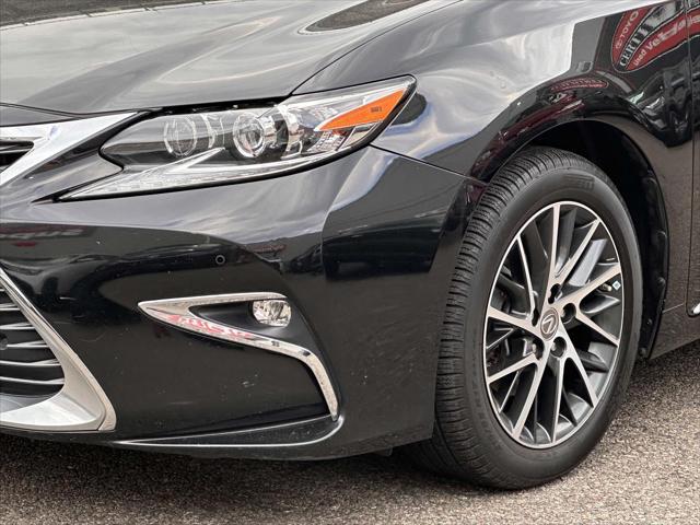 used 2018 Lexus ES 350 car, priced at $23,999