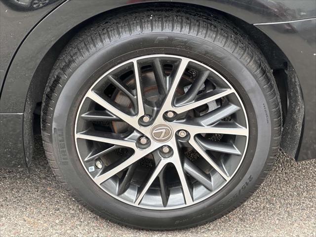 used 2018 Lexus ES 350 car, priced at $23,999