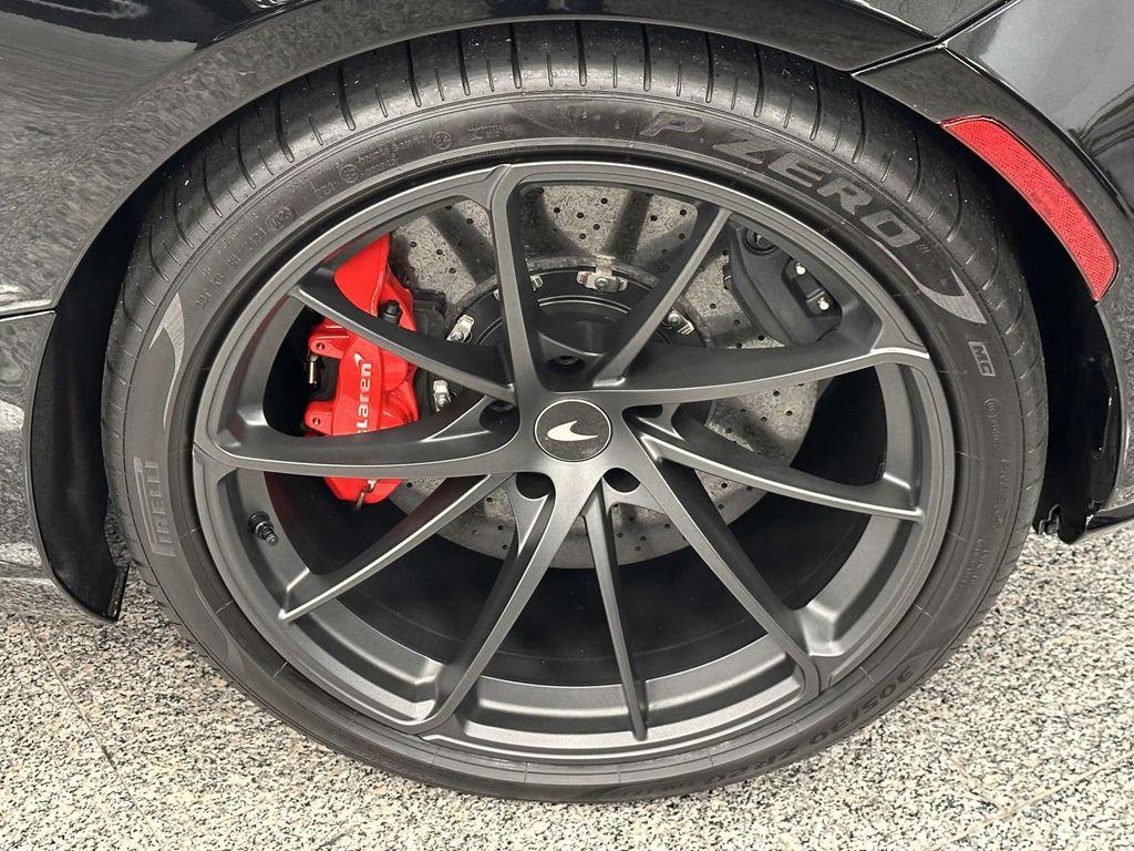 used 2024 McLaren 750S car, priced at $325,999