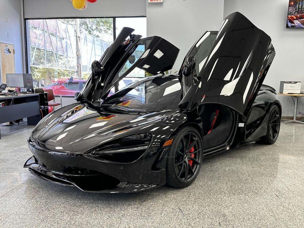 used 2024 McLaren 750S car, priced at $325,999