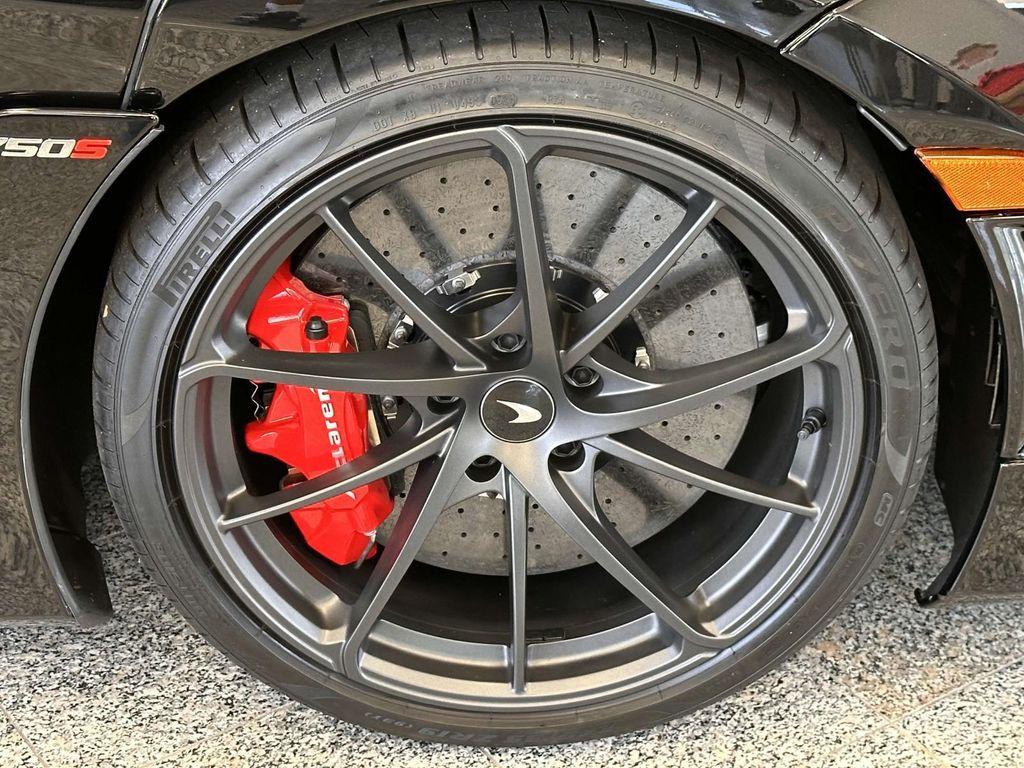 used 2024 McLaren 750S car, priced at $325,999