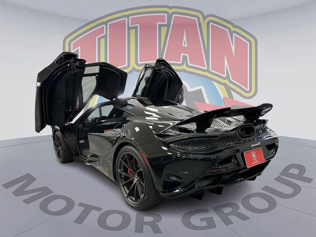 used 2024 McLaren 750S car, priced at $325,999